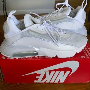 Nike Air Max 2090. Size 10.5